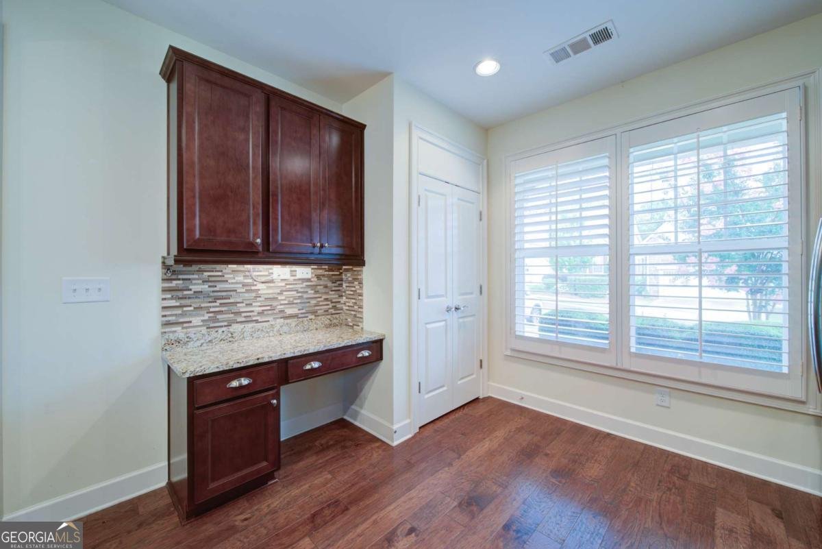 3934 Sweet Magnolia Drive Gainesville - Photo 8
