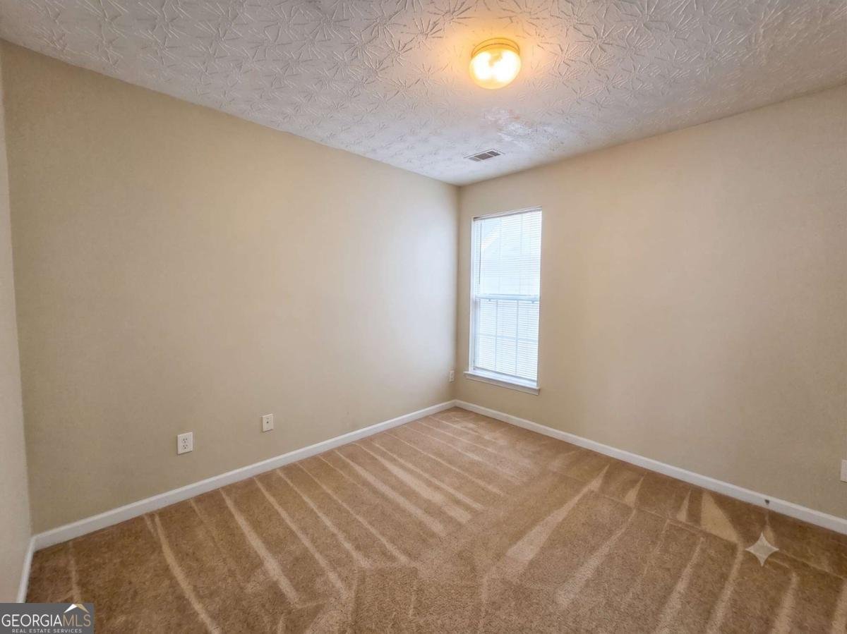 1456 Gates Circle Atlanta - Photo 18