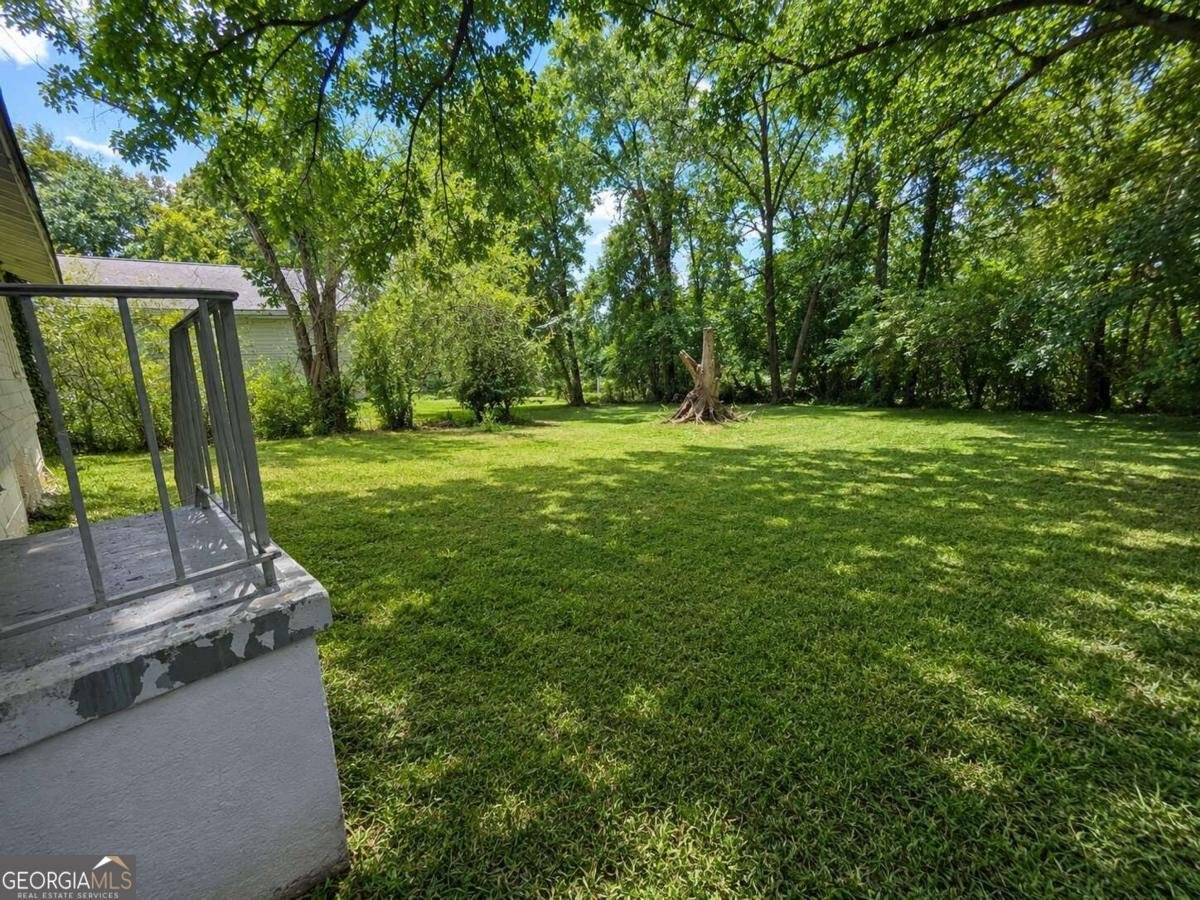 1456 Gates Circle Atlanta - Photo 12
