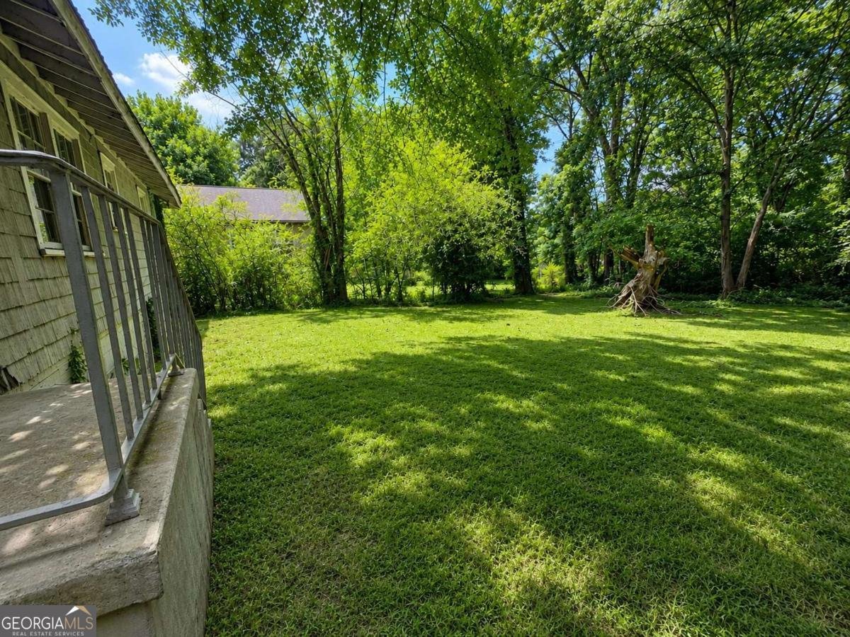 1456 Gates Circle Atlanta - Photo 13