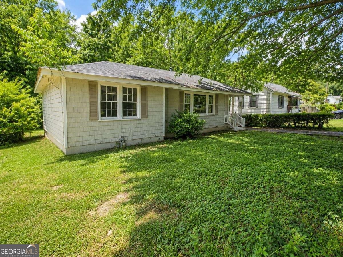 1456 Gates Circle Atlanta - Photo 14