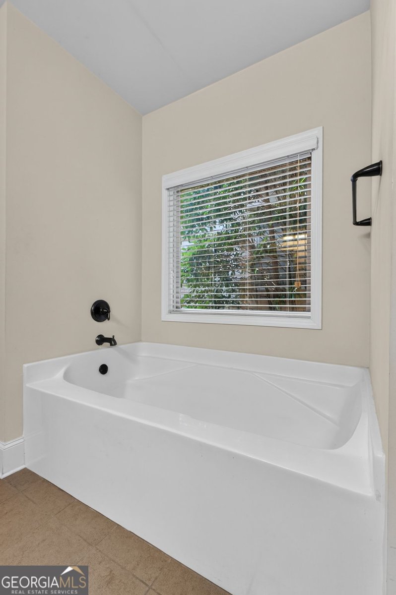 1143 Pebble Creek Lane Locust Grove - Photo 22