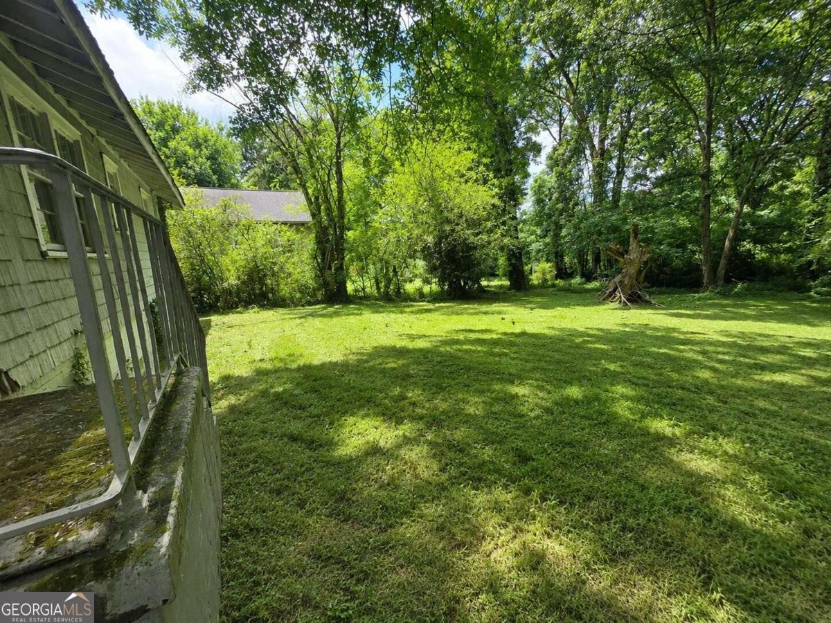 2235 Burroughs Avenue Atlanta - Photo 13