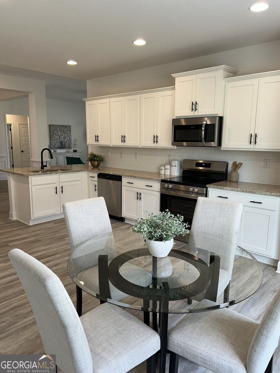 1409 Barrington Place Lane Macon - Photo 14