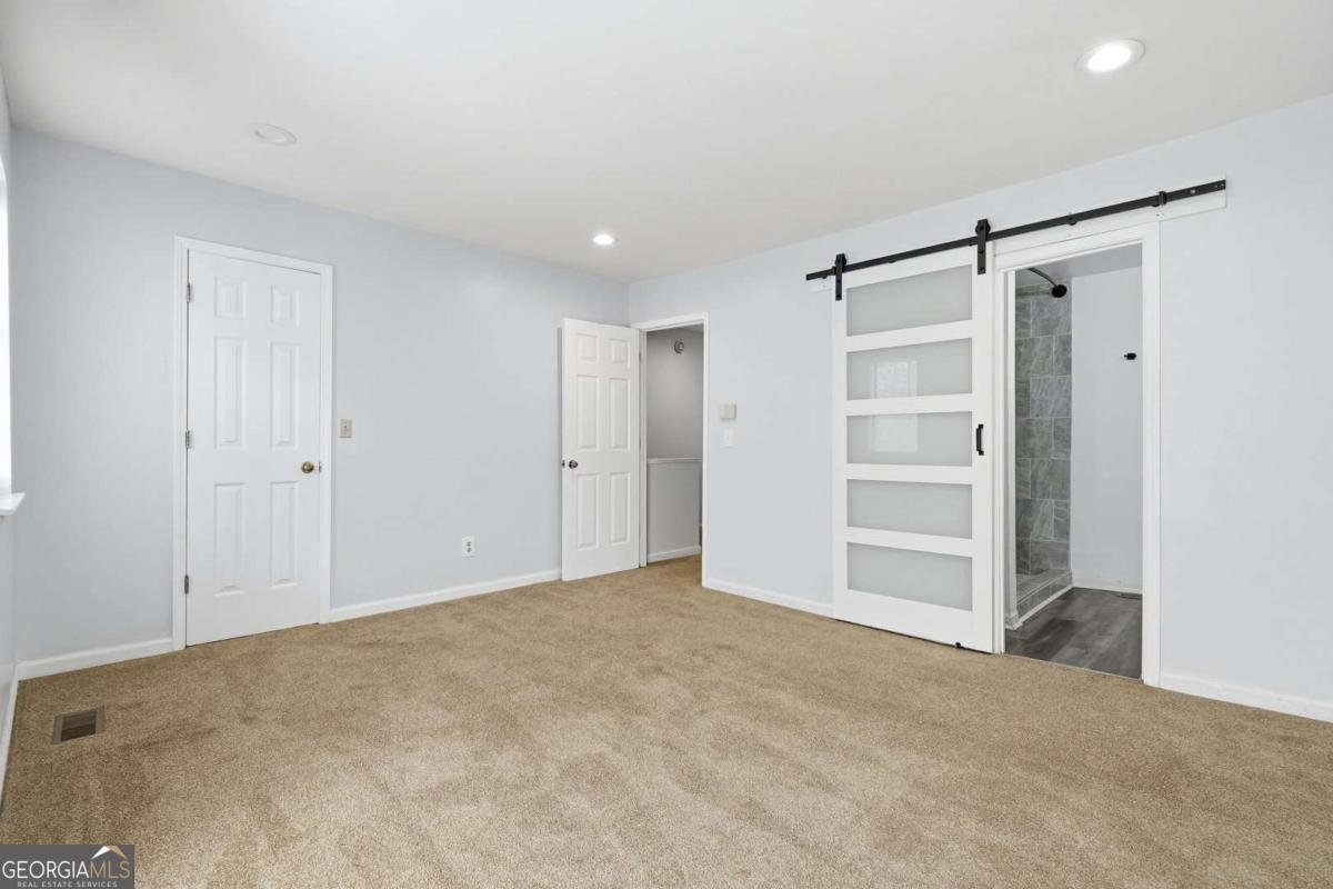 2226 Spring Walk Court Atlanta - Photo 14