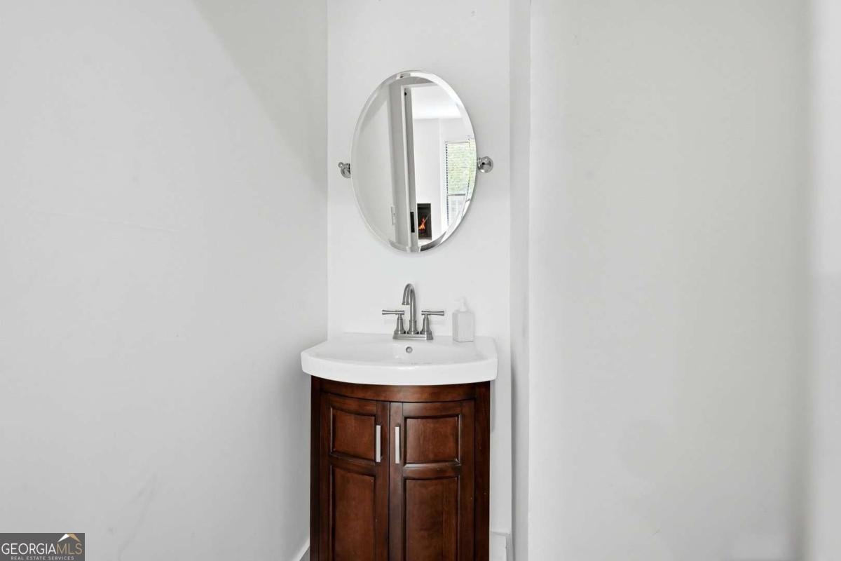 2226 Spring Walk Court Atlanta - Photo 25