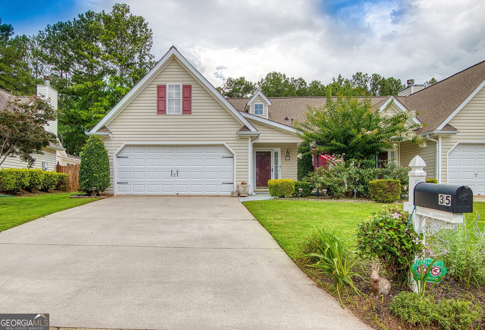 35 Courtyard Lane Newnan - main photo