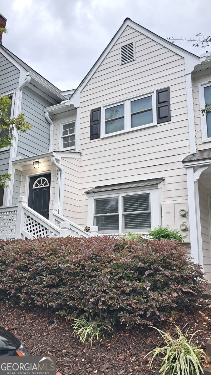 3024 Camden Way Alpharetta - main photo