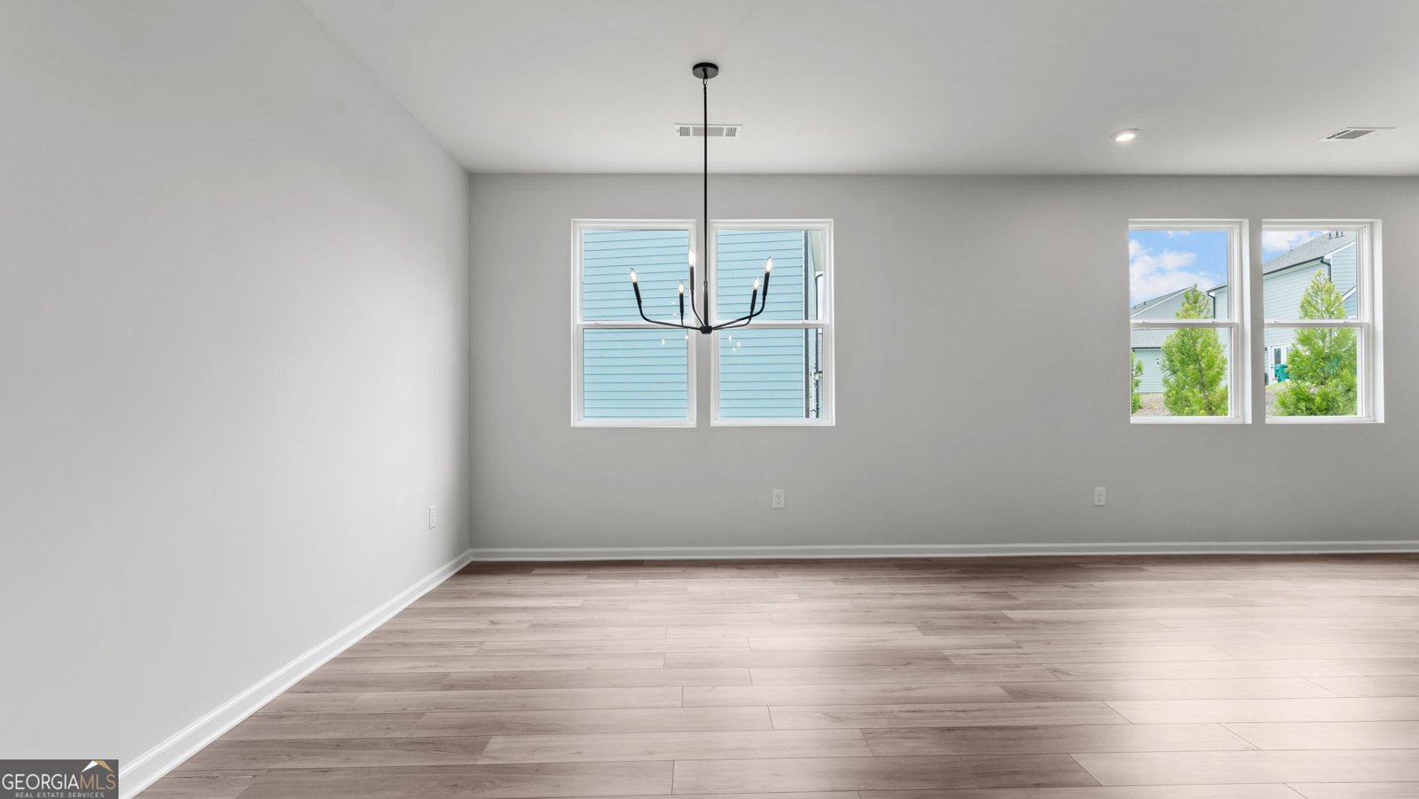 3528 Annsbury Court Lilburn - Photo 11