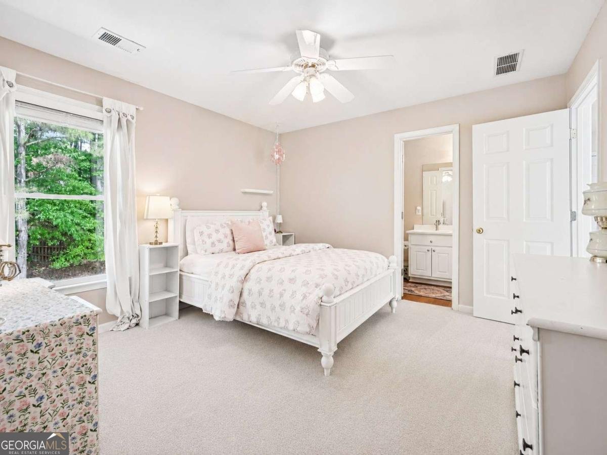 605 Silverberry Lane Sugar Hill - Photo 16