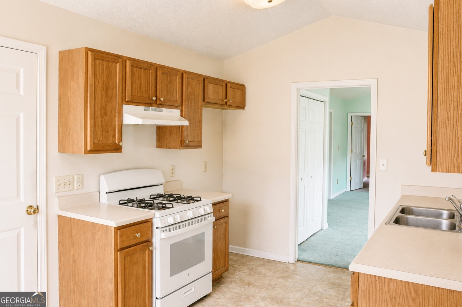 121 Samanthas Way McDonough - Photo 11