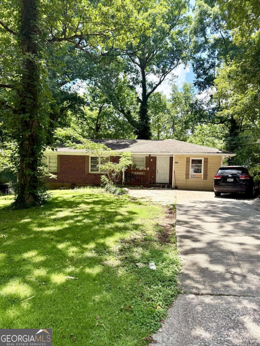 3969 Kirksford Drive Decatur - main photo