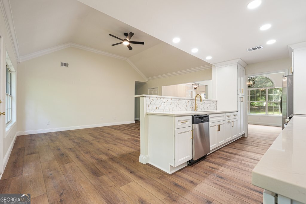 305 Michael Circle Canton - Photo 18
