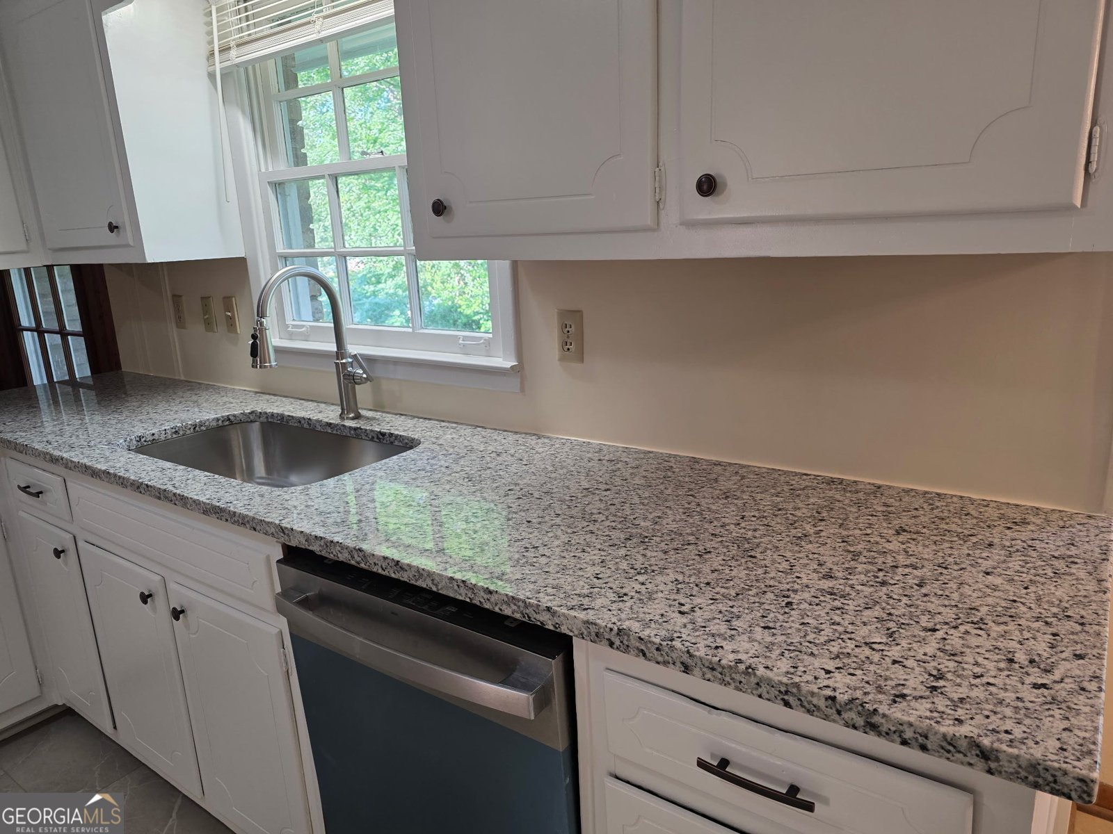 3098 Robindale Road Decatur - Photo 18