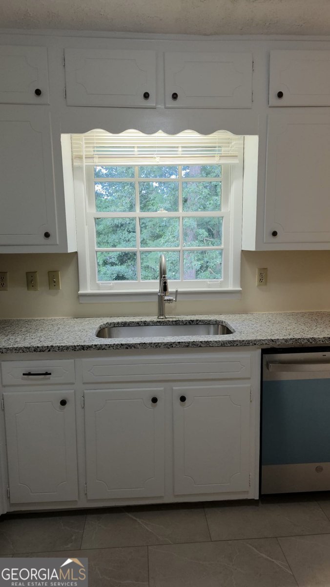3098 Robindale Road Decatur - Photo 28