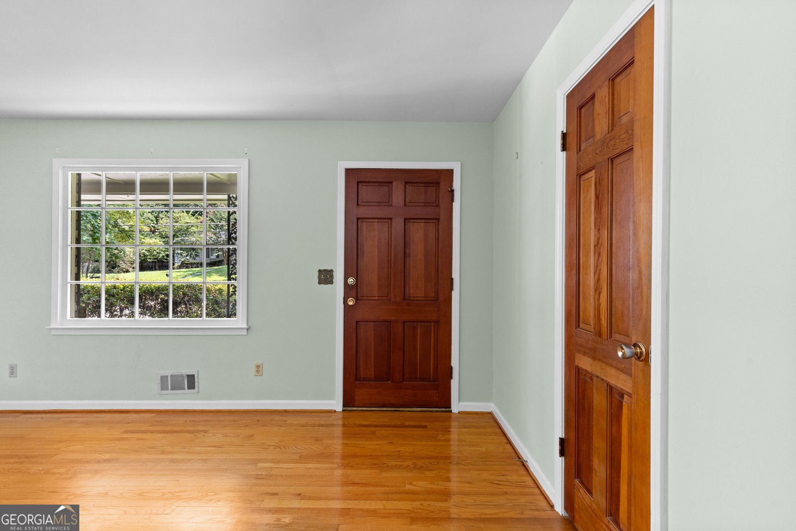 660 Grove Parkway Marietta - Photo 5