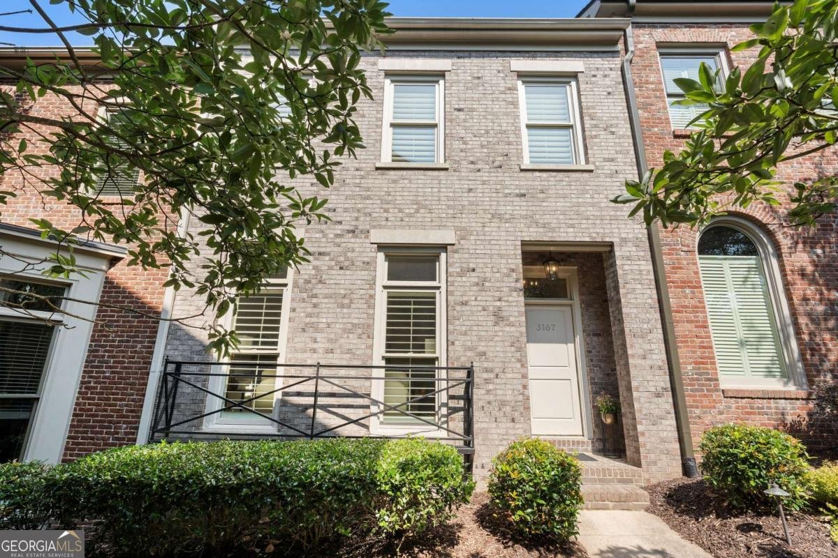 3167 Neal Court Cumming - main photo