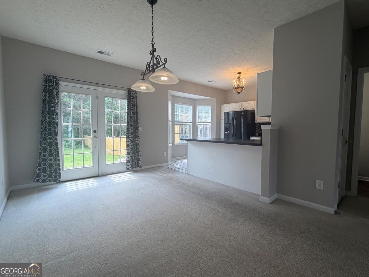 133 Benfield Circle Cartersville - Photo 11