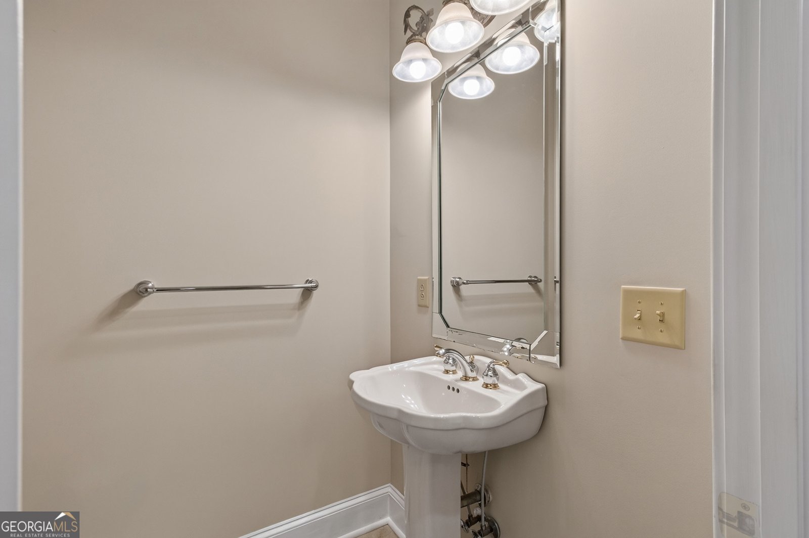 212 Creek Chase Macon - Photo 16