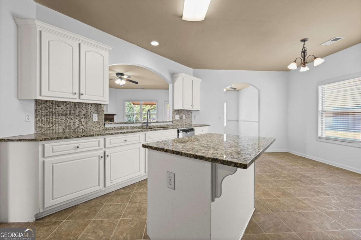 578 Hardy Water Drive Lawrenceville - Photo 10