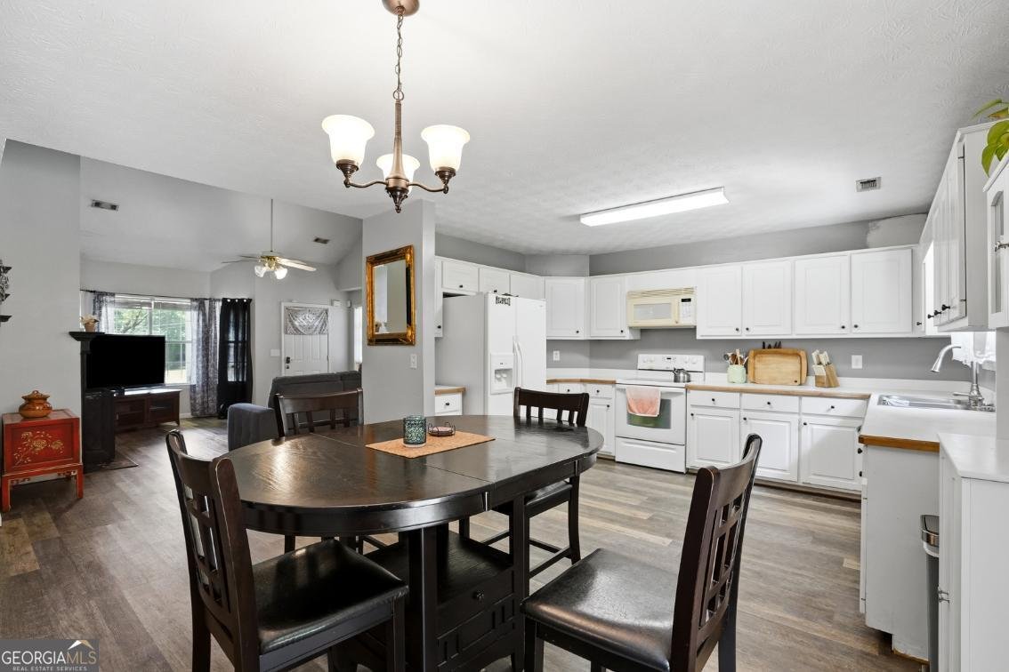 85 Goldfinch Drive Covington - Photo 10