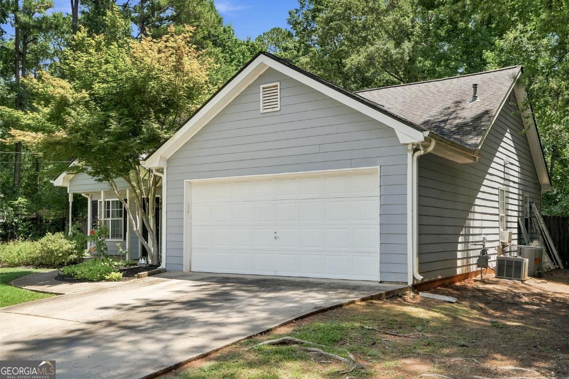85 Goldfinch Drive Covington - Photo 2