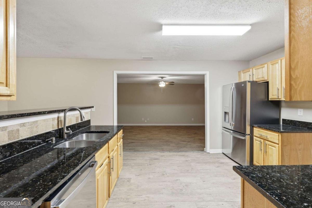 6767 Mancha Street Atlanta - Photo 8