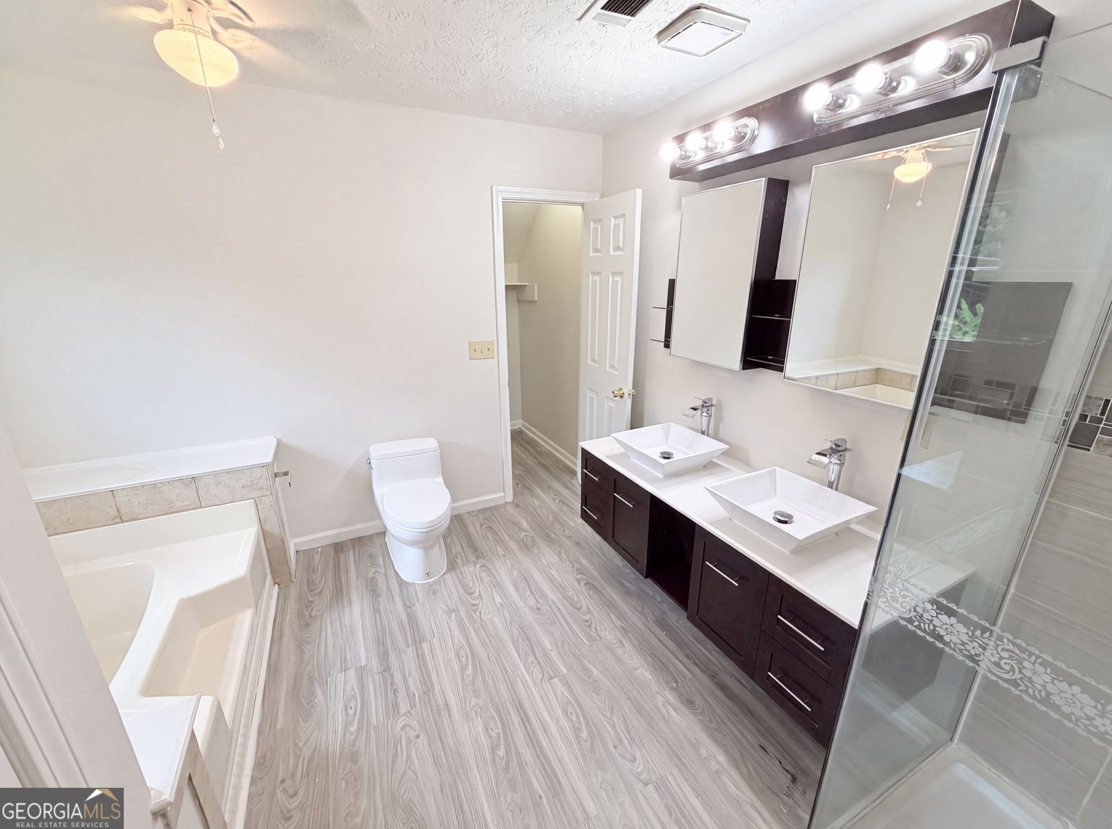 215 Arbour Run Suwanee - Photo 9