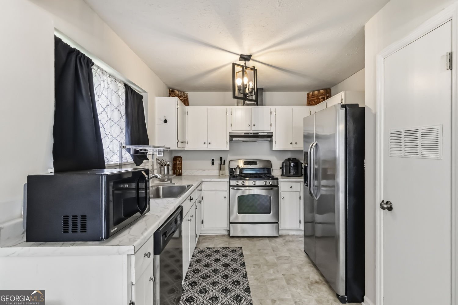 8847 Wellston Court Jonesboro - Photo 13