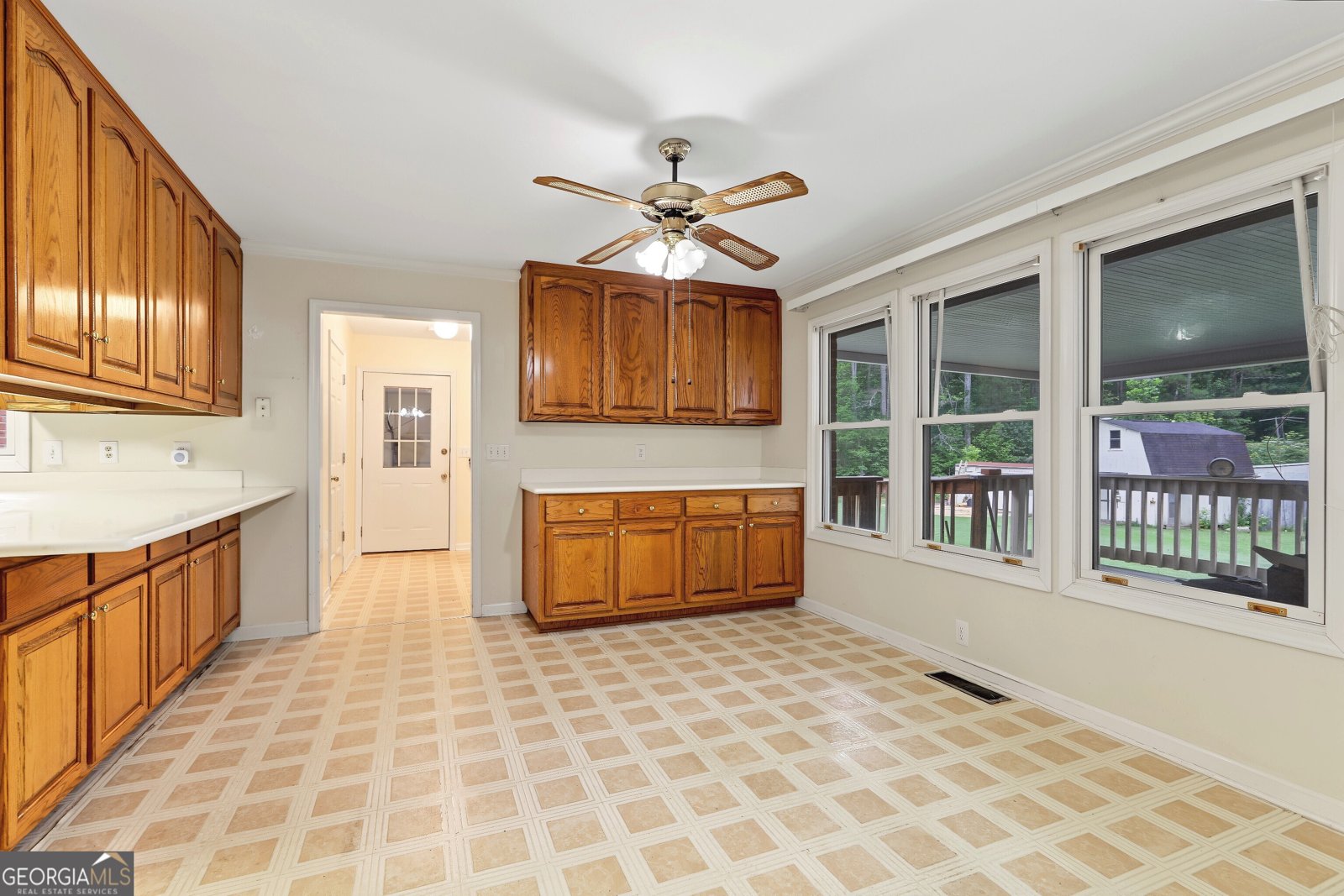 134 Cannafax Road Barnesville - Photo 14