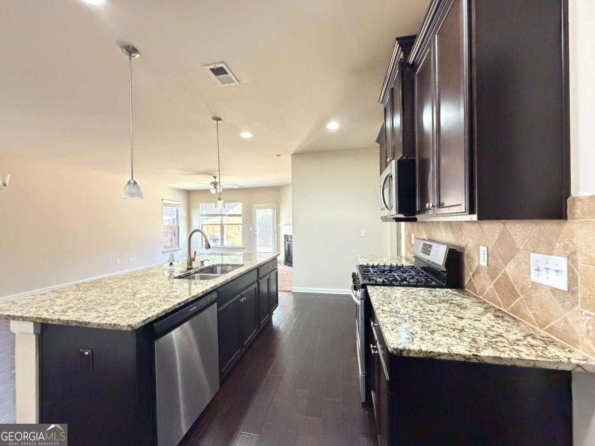 209 Emporia Loop Mcdonough - Photo 6