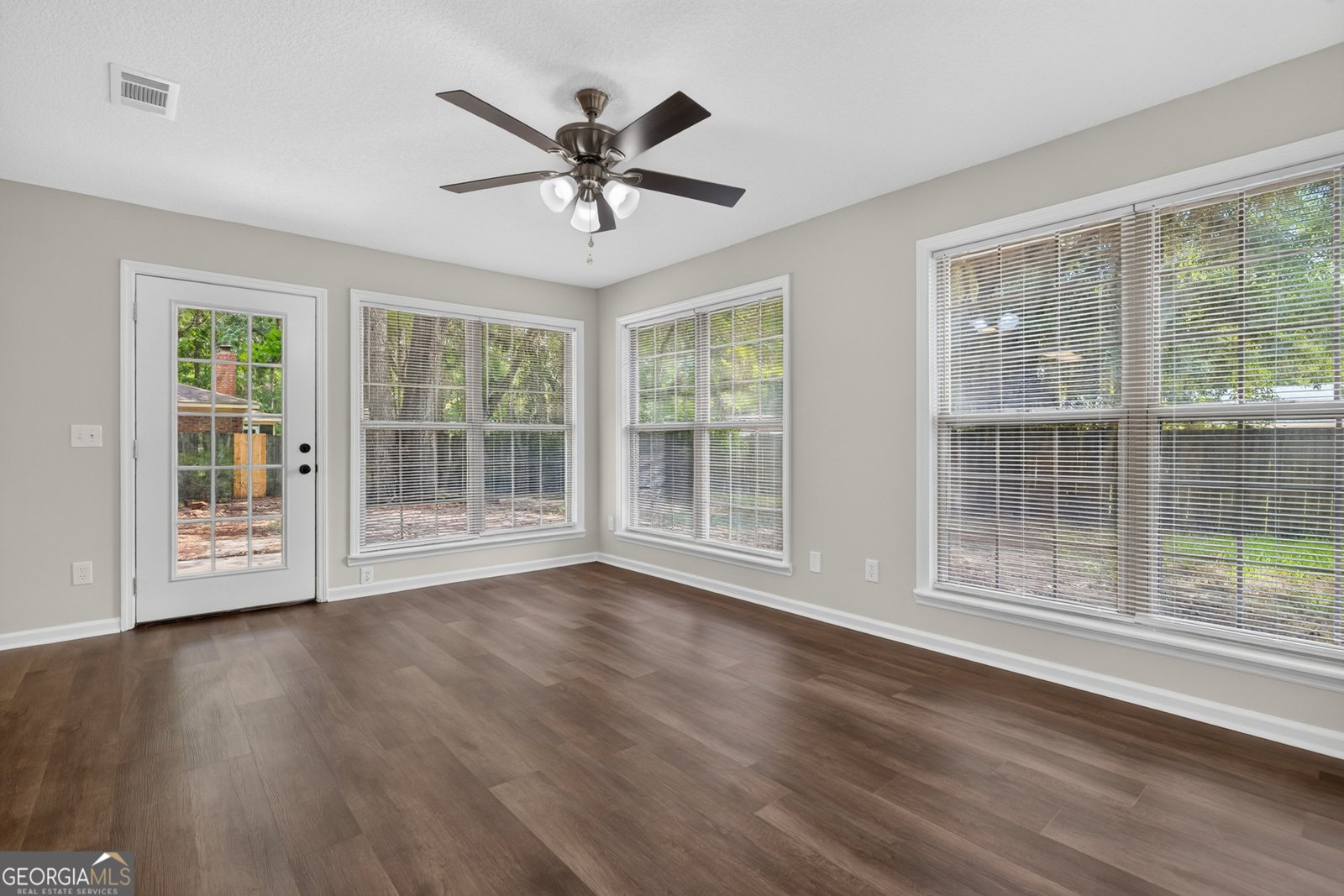 822 Lakeview Court Hinesville - Photo 14