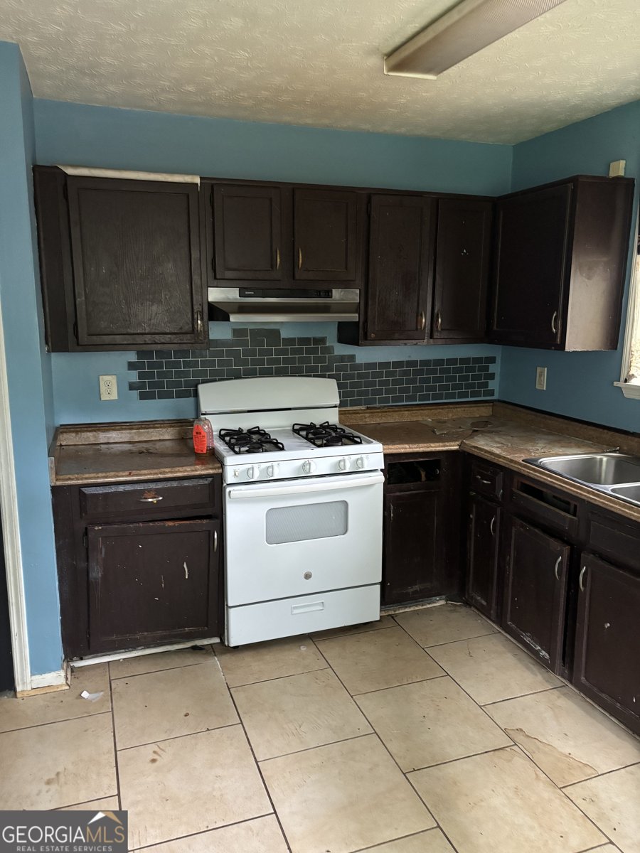 1036 Mainstreet Lake Stone Mountain - Photo 6