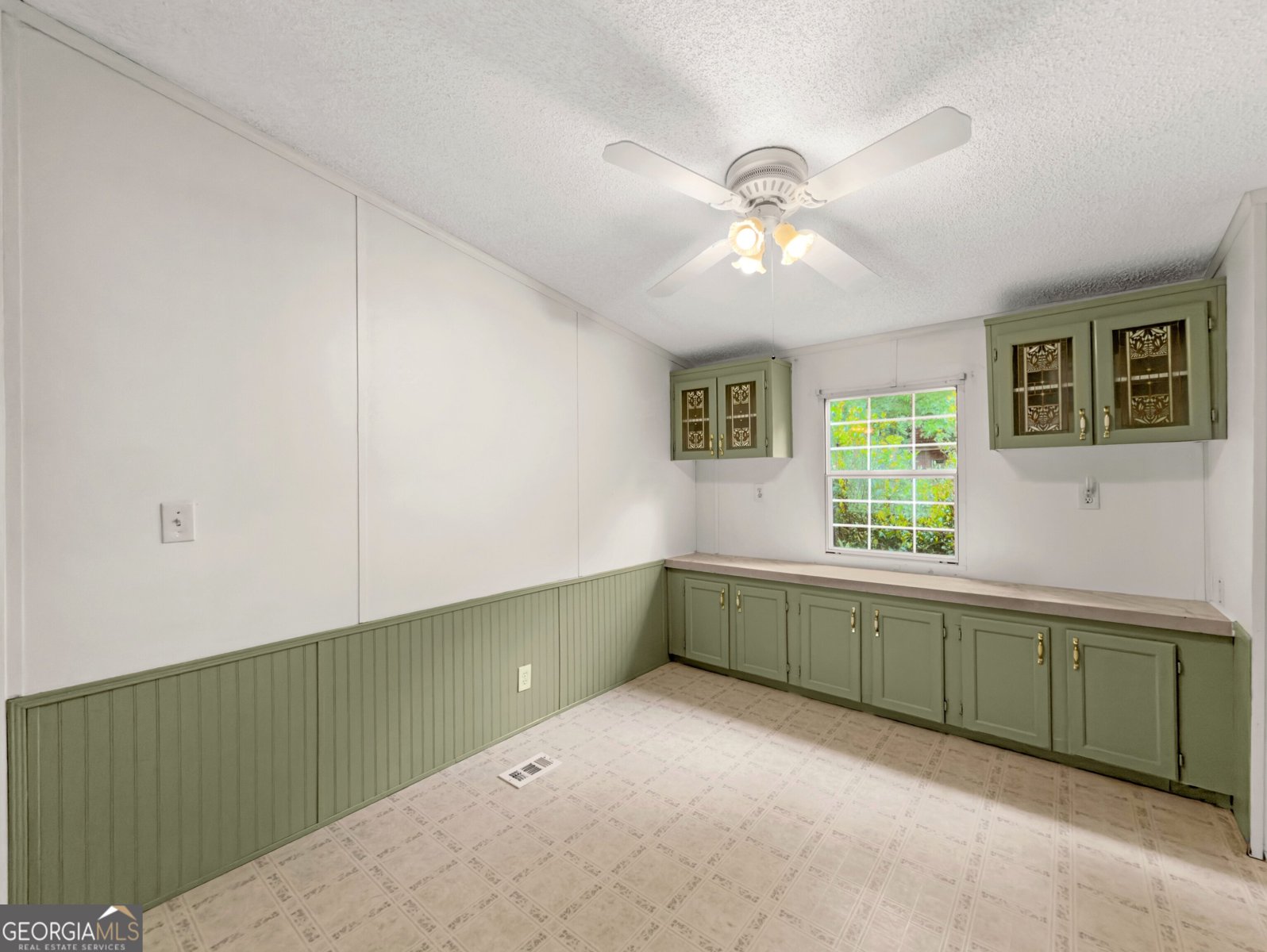 141 Gamecock Way Barnesville - Photo 14