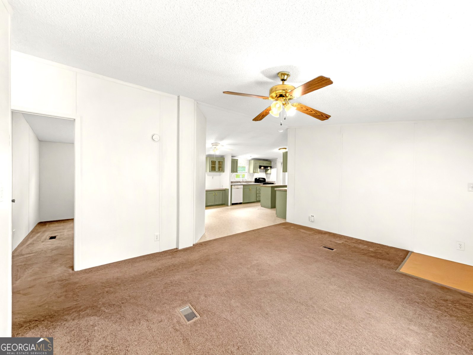 141 Gamecock Way Barnesville - Photo 22