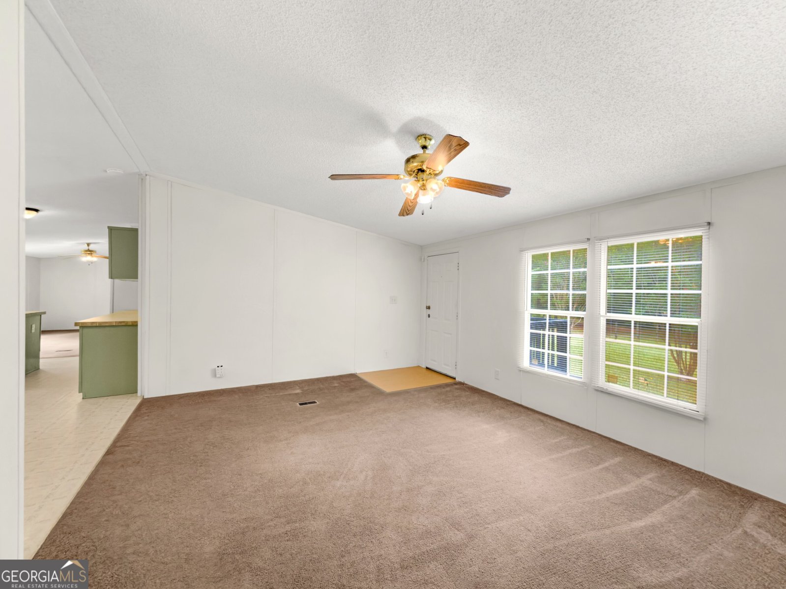141 Gamecock Way Barnesville - Photo 24