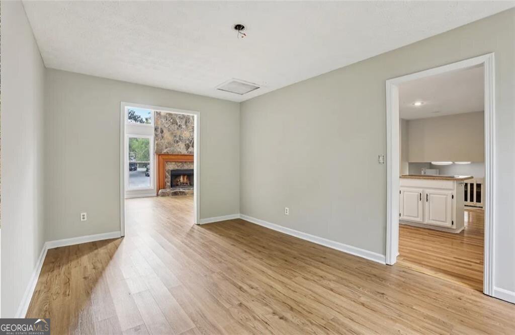 270 Saint Simons Cove Lawrenceville - Photo 10