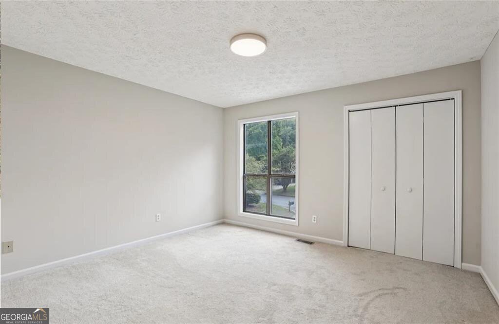 270 Saint Simons Cove Lawrenceville - Photo 9