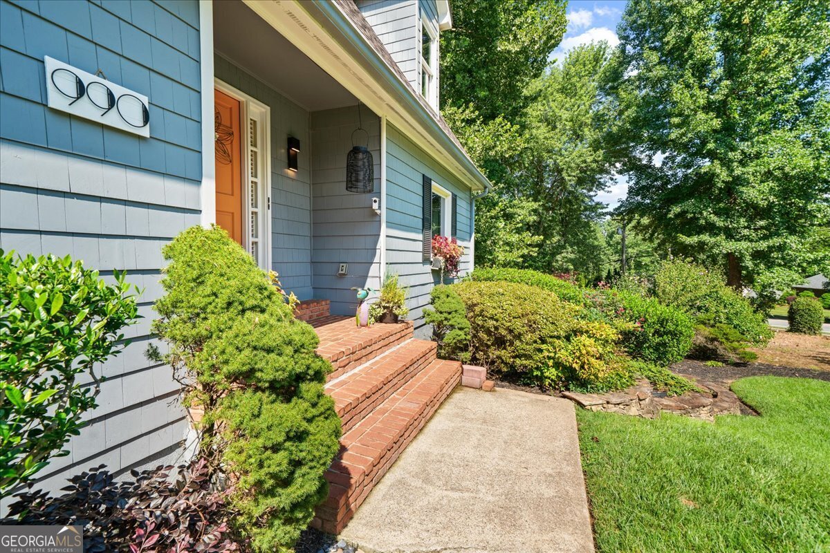 990 Lake Charles Drive Roswell - Photo 47