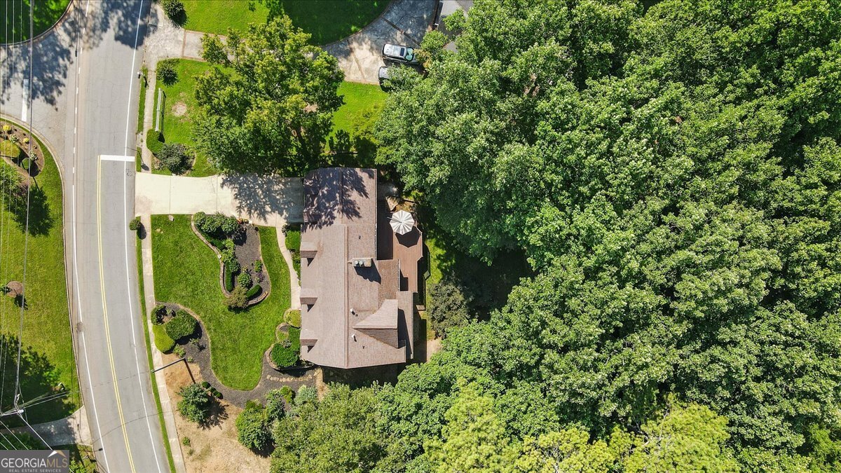 990 Lake Charles Drive Roswell - Photo 52