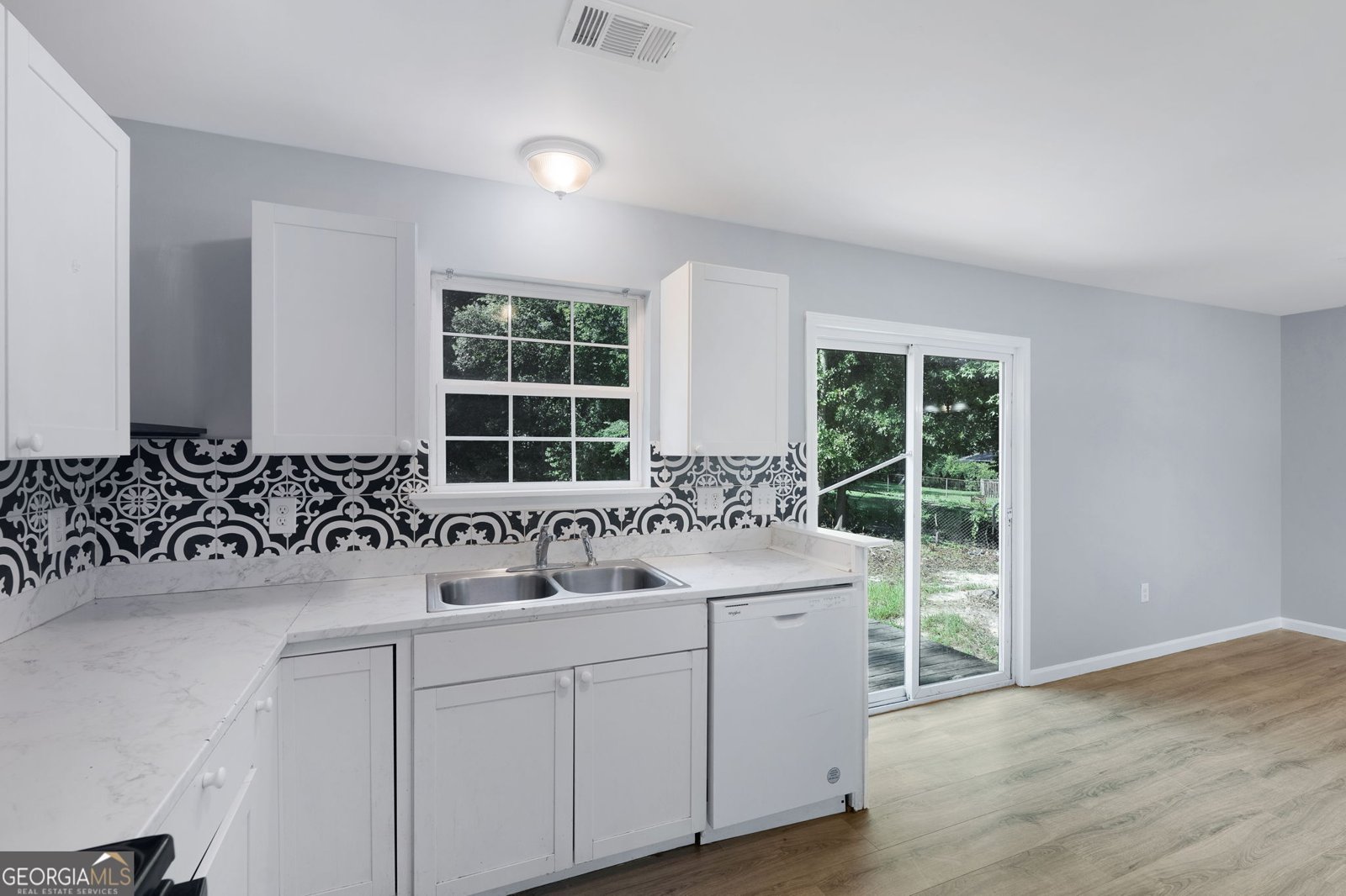 4216 Oak Drive Macon - Photo 11