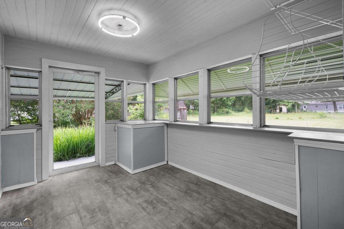 154 County Line Road Plainville - Photo 14