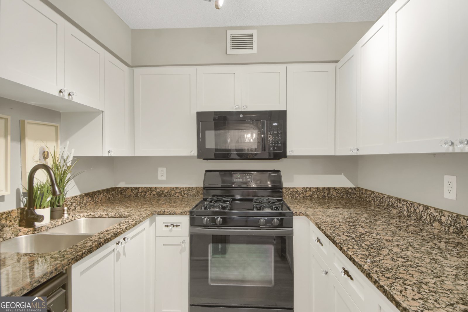 2479 Peachtree Road Atlanta - Photo 6