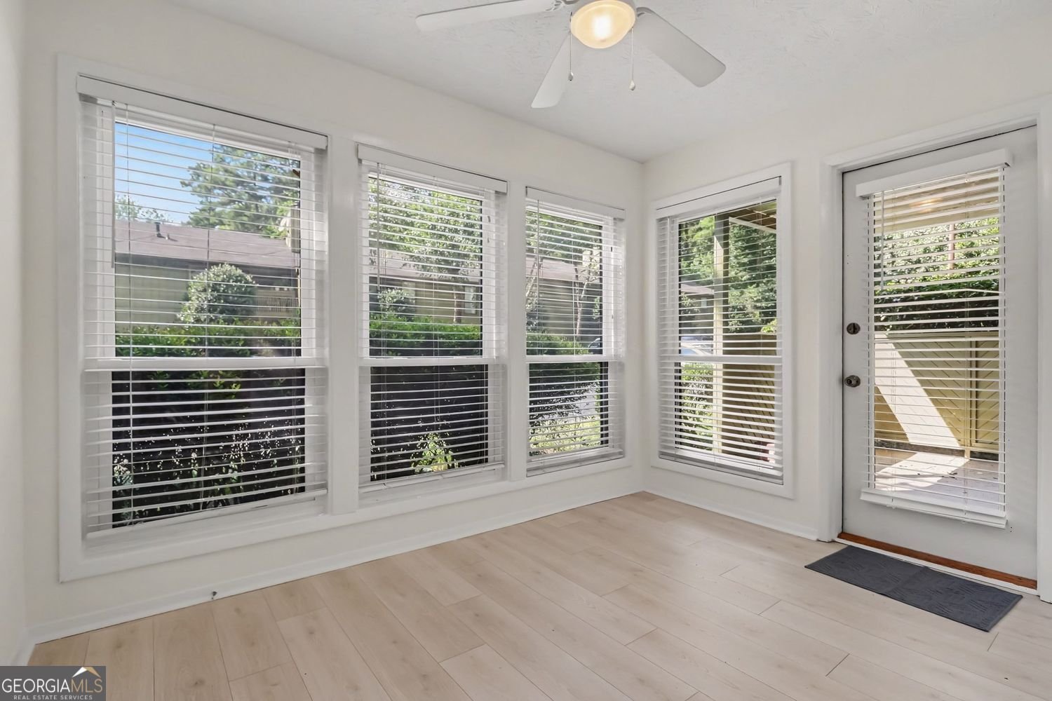 101 Dunbar Drive Dunwoody - Photo 16