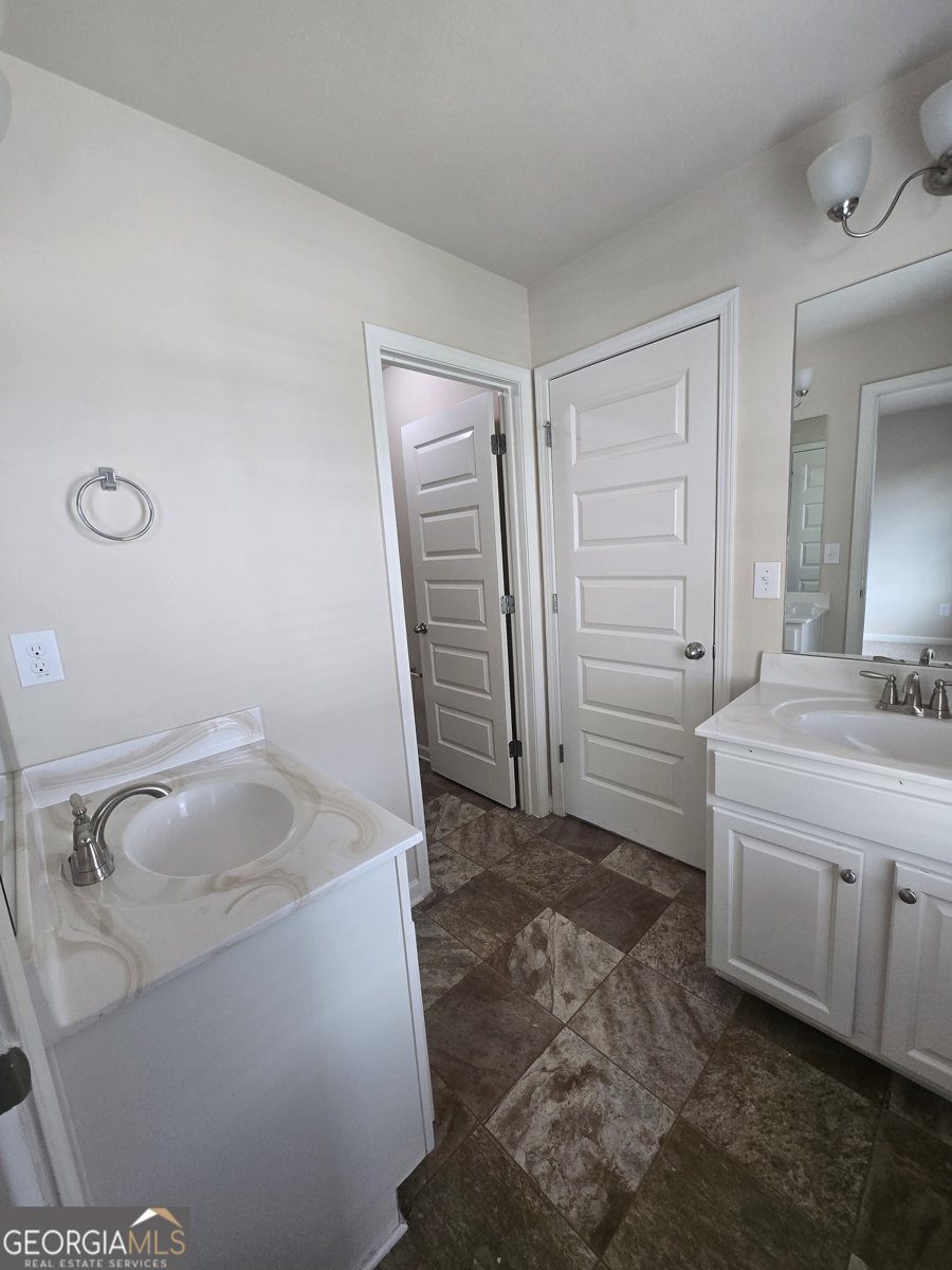 1013 Autumn Drive Loganville - Photo 18