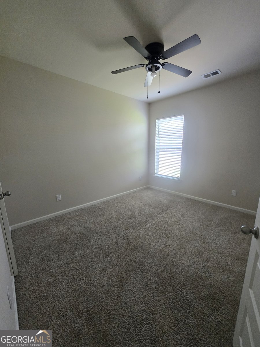 1013 Autumn Drive Loganville - Photo 7