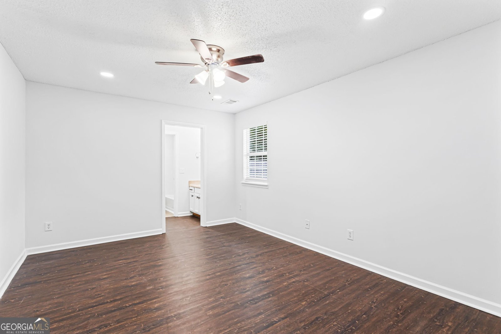 138 Kensington Circle Warner Robins - Photo 11
