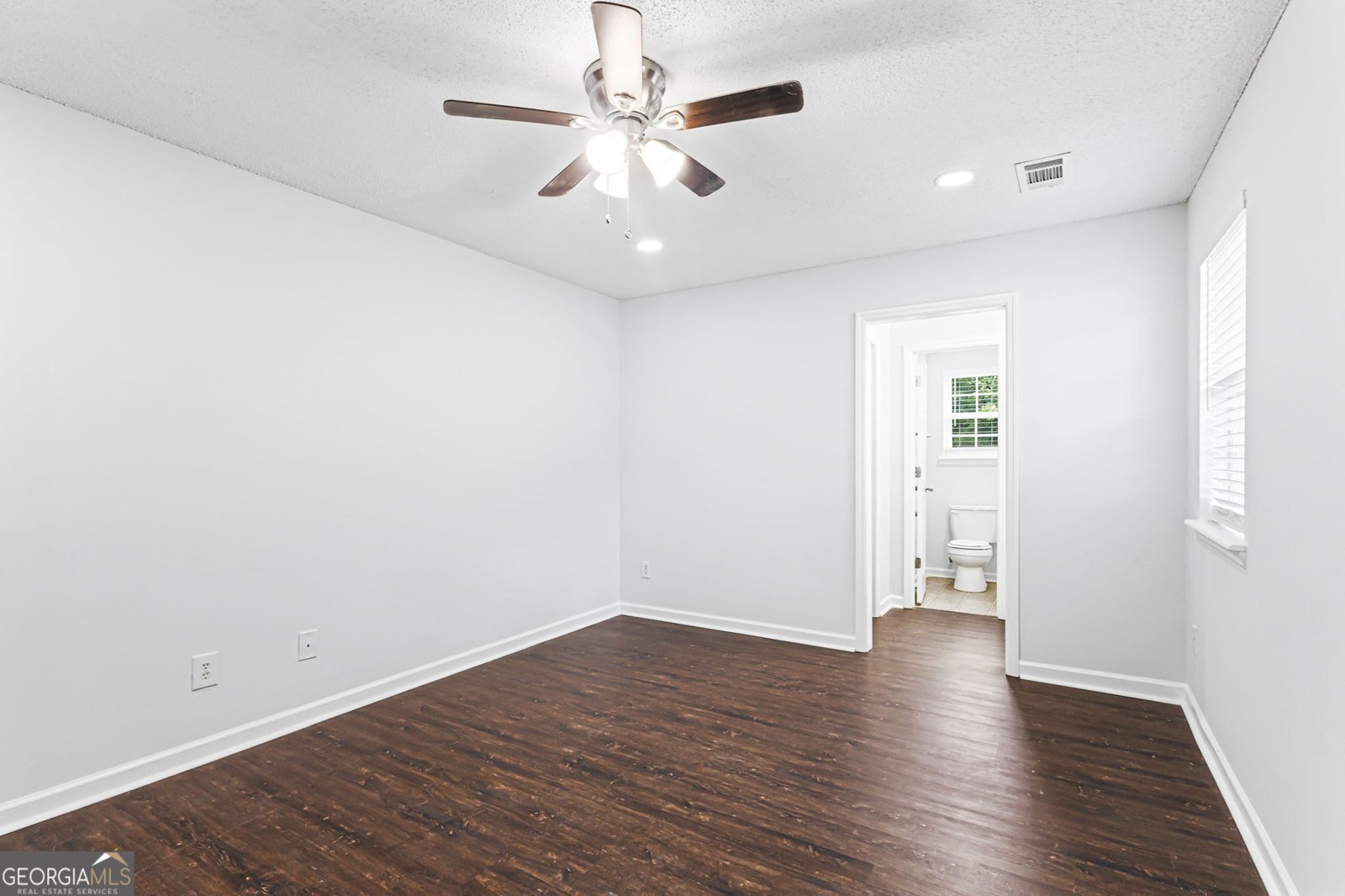 138 Kensington Circle Warner Robins - Photo 13