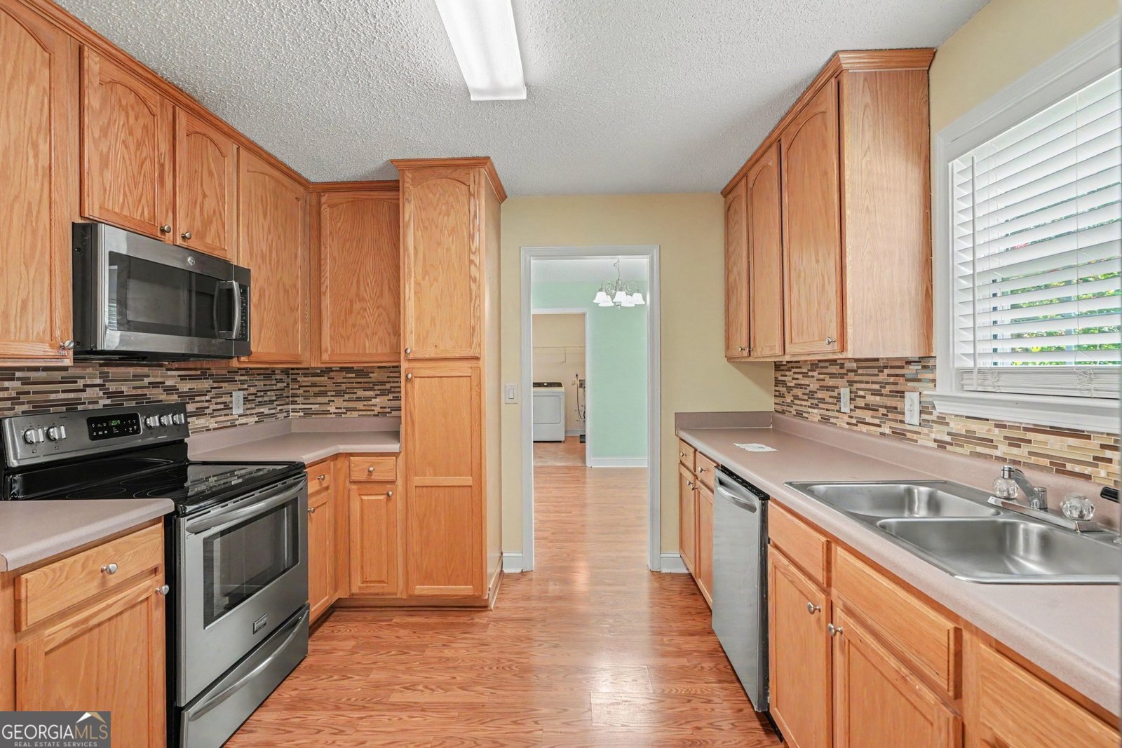 306 Park Chase Court Griffin - Photo 9