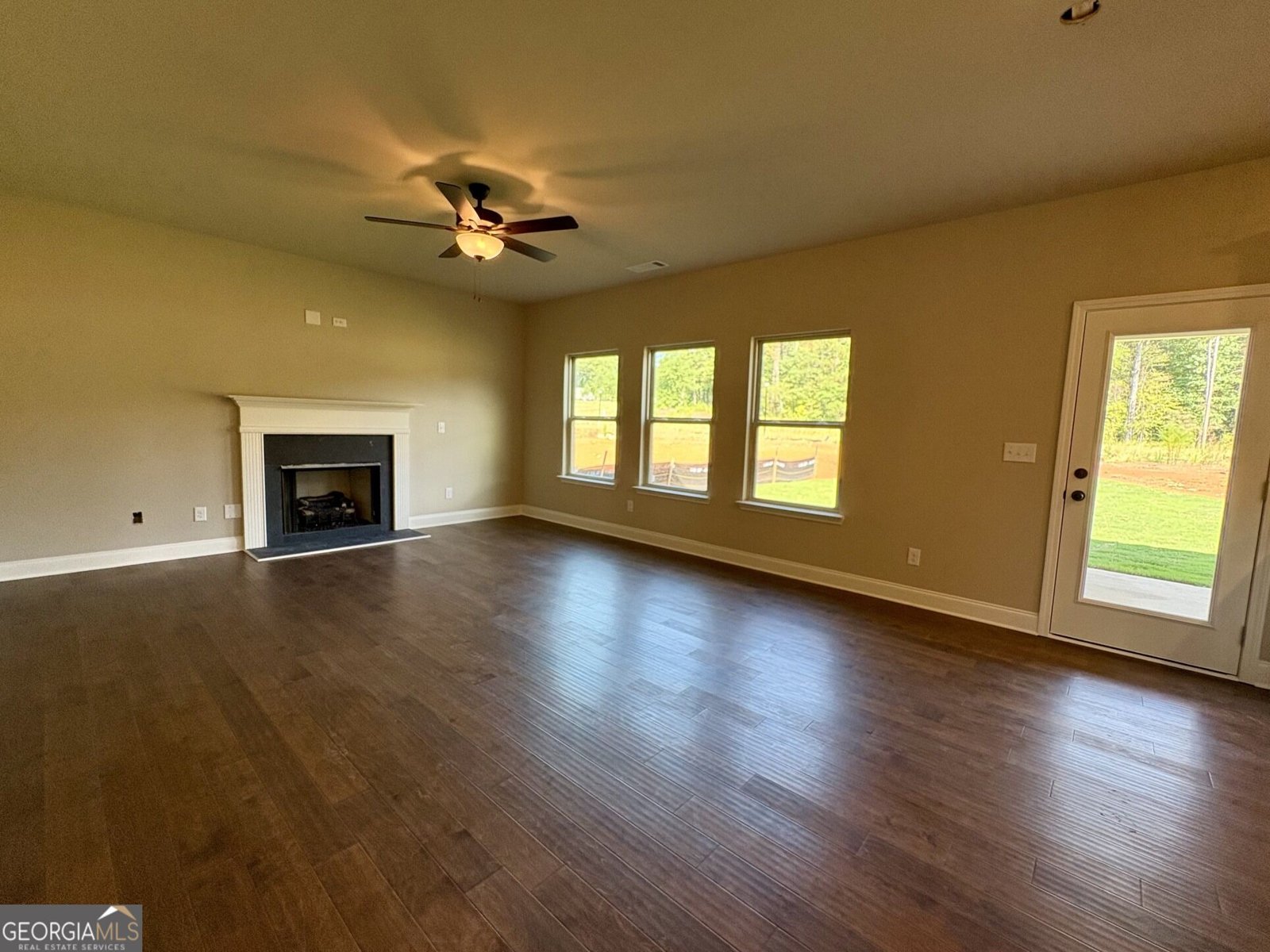 1027 Lakeview Oaks Court Grayson - Photo 12